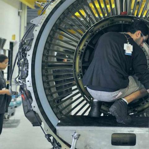 最新分析：2025全年正版资料大全,综合计划评估_32.787